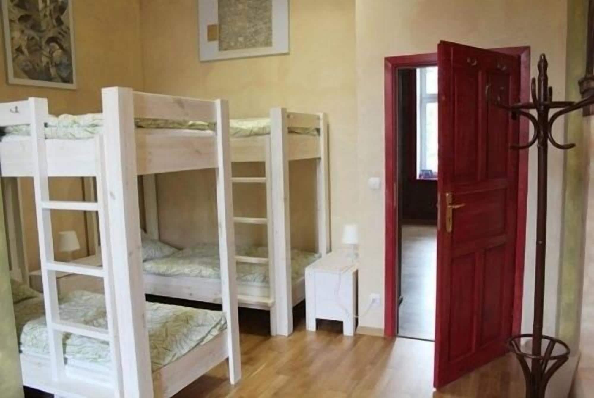 El Hostel Varsovie Extérieur photo