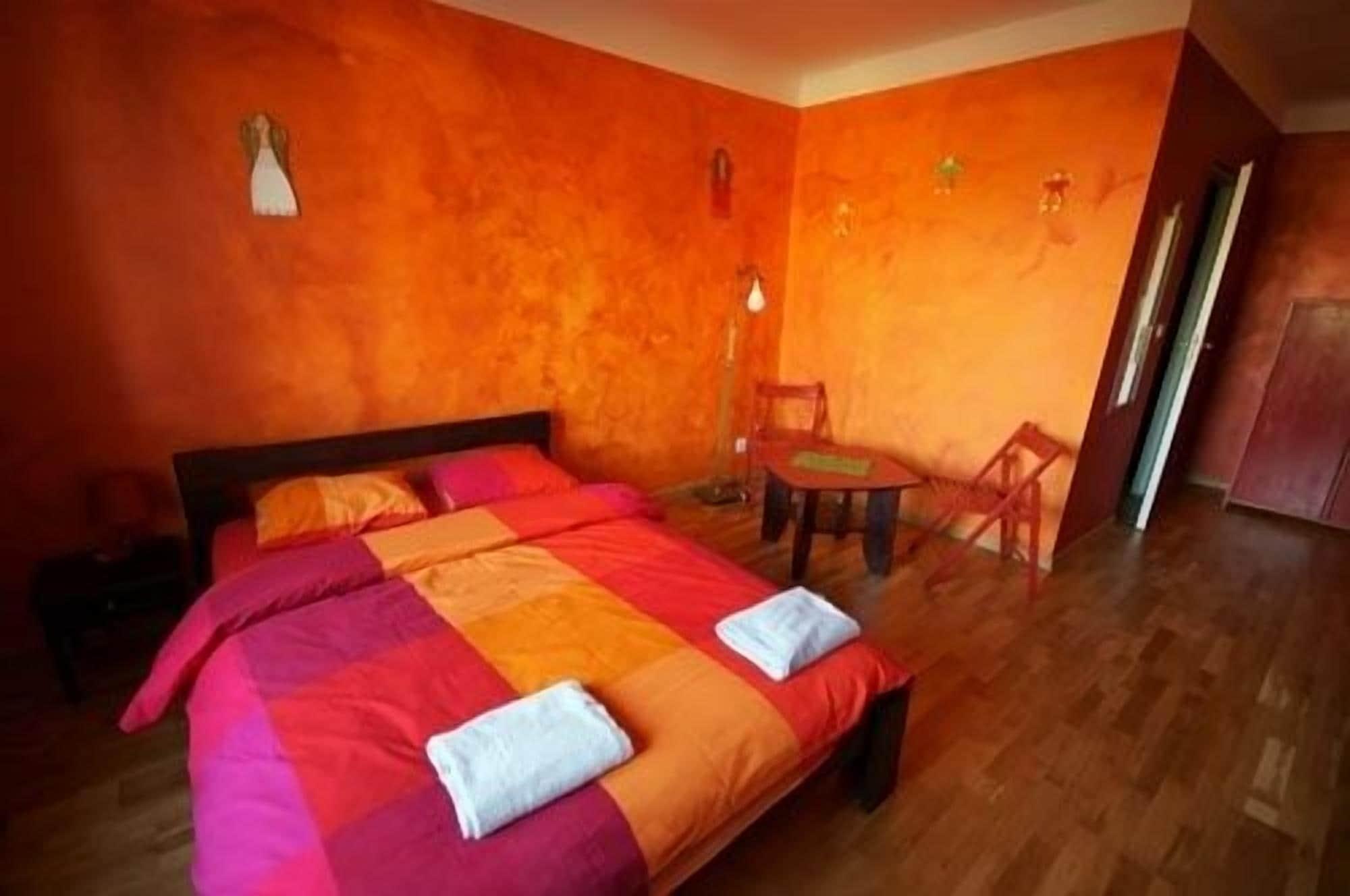 El Hostel Varsovie Extérieur photo