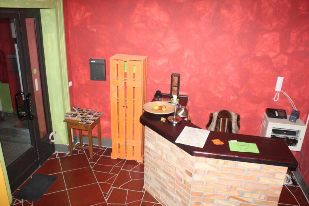 El Hostel Varsovie Extérieur photo