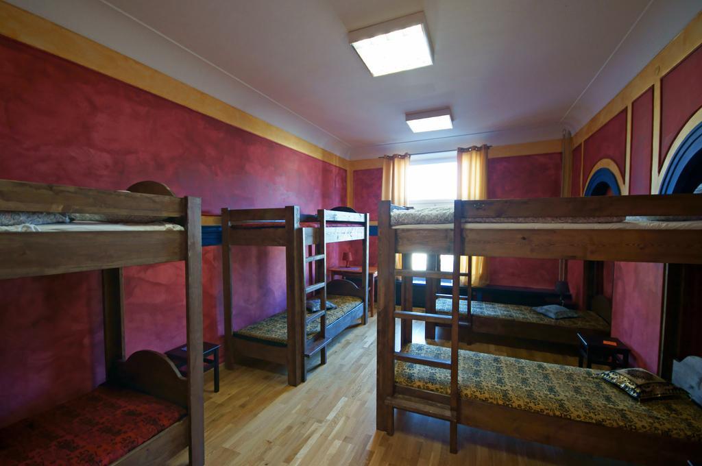 El Hostel Varsovie Extérieur photo